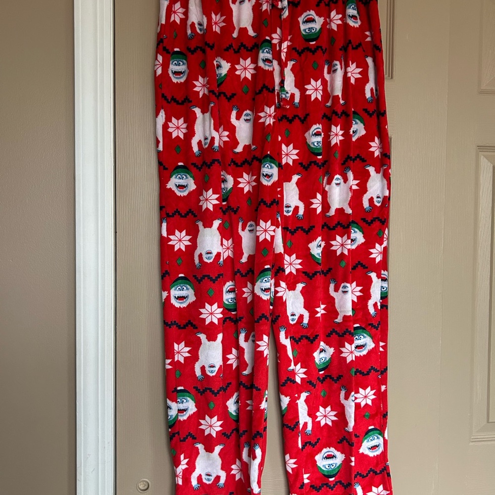 Festive Red Holiday Print Men's Joggers